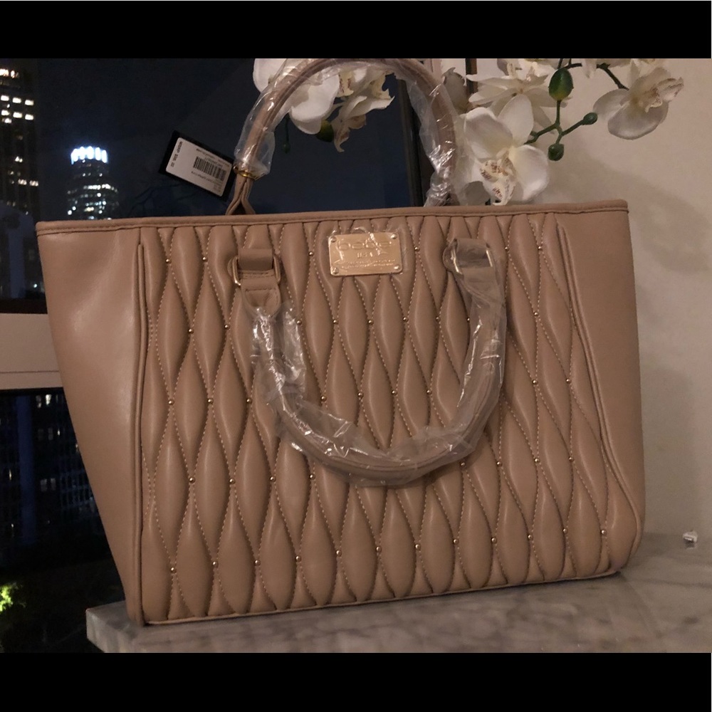 💎New Bebe Diamond Quilted Tote Bag 💎 - Picture 2 of 8